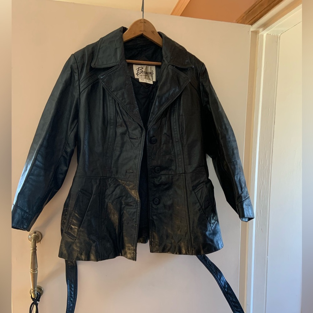 Women’s Black Genuine Leather Jacket.  Size: 16